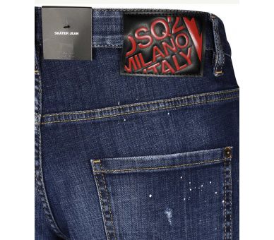 DSQUARED2. Jeans